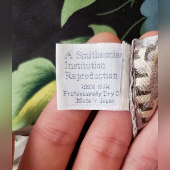 Vintage Silk Scarf - Picture 5 of 6